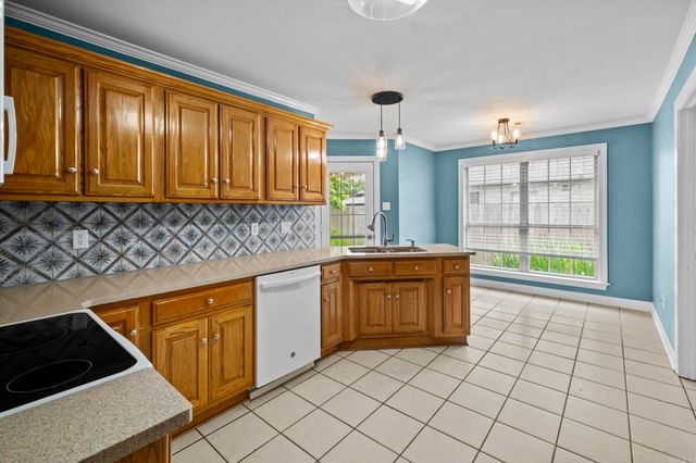 86 Magness Creek Drive, Cabot, AR 72023