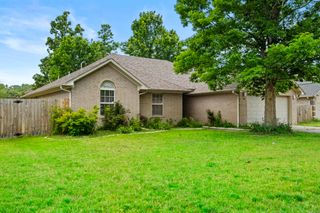 86 Magness Creek Drive, Cabot, AR 72023
