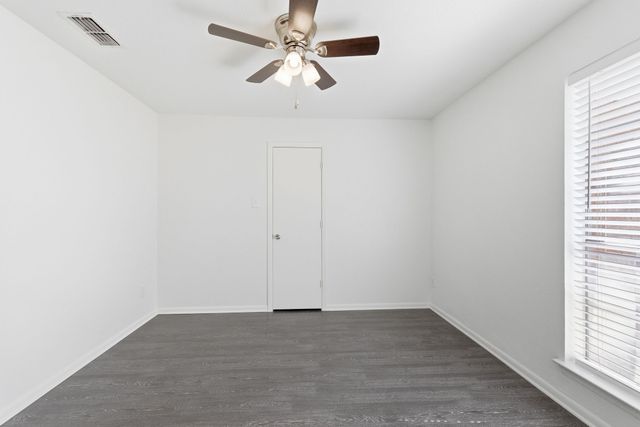 801 Gettysburg Place, Bedford, TX 76022