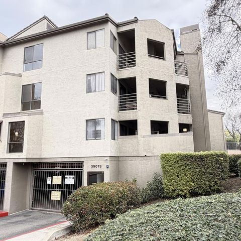 39078 Guardino Drive 107, Fremont, CA 94538