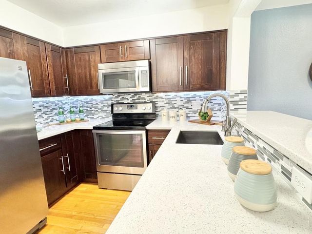 39078 Guardino Drive 107, Fremont, CA 94538