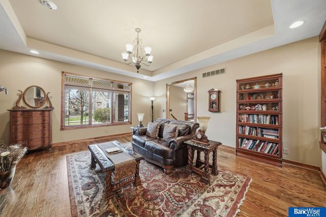 5920 Minter Lane, Lincoln, NE 68516