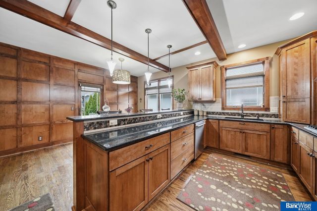 5920 Minter Lane, Lincoln, NE 68516