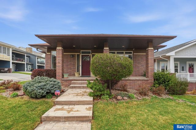 5920 Minter Lane, Lincoln, NE 68516