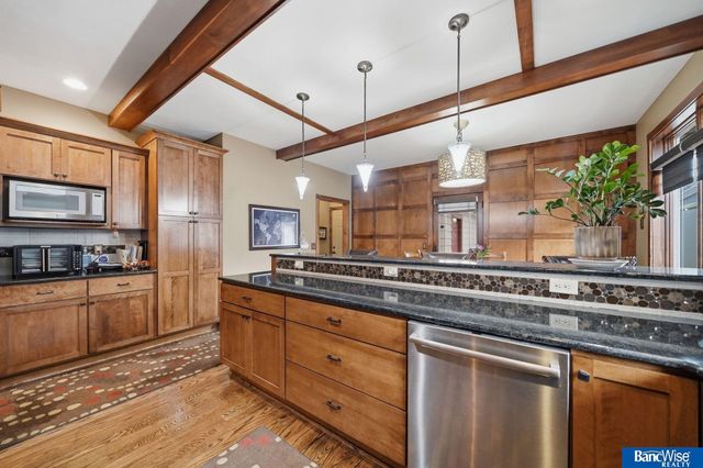 5920 Minter Lane, Lincoln, NE 68516