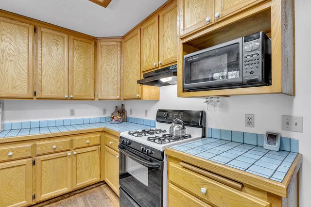 53340 Idyllbrook Drive, Idyllwild, CA 92549