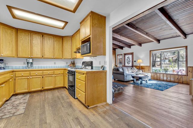 53340 Idyllbrook Drive, Idyllwild, CA 92549