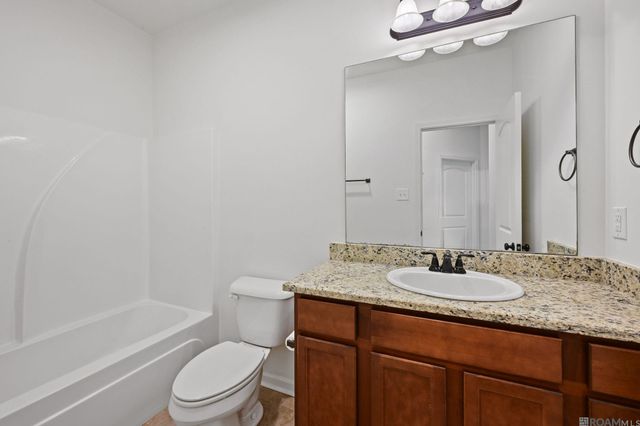 1932 Meadow Oak Dr, St Gabriel, LA 70776