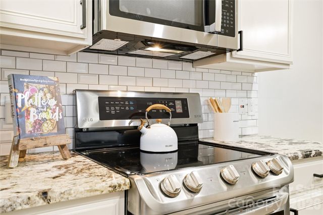 1016 Reigate Road, Charlotte, NC 28262