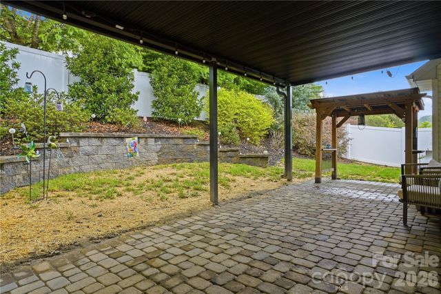 1016 Reigate Road, Charlotte, NC 28262