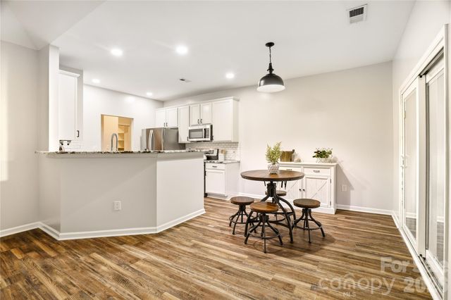 1016 Reigate Road, Charlotte, NC 28262