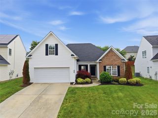 1016 Reigate Road, Charlotte, NC 28262