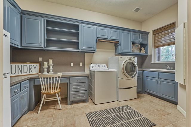 11510 Harbor Way, Magnolia, TX 77354