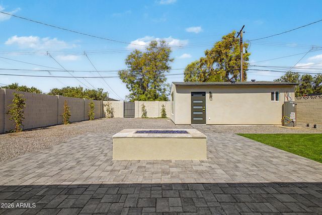 4204 N 19TH Street, Phoenix, AZ 85016