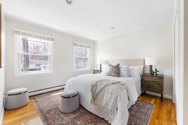 39 Jodie Rd, Framingham, MA 01702