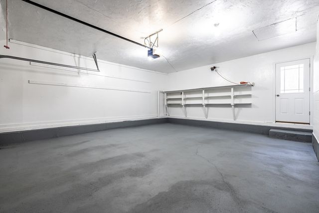 39 Jodie Rd, Framingham, MA 01702