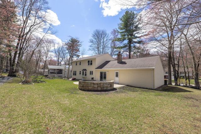 39 Jodie Rd, Framingham, MA 01702