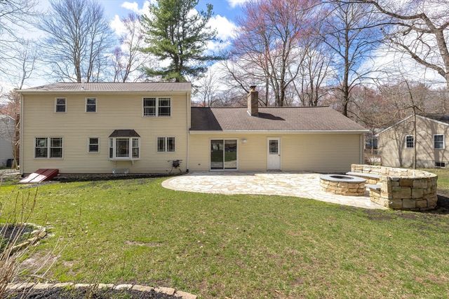 39 Jodie Rd, Framingham, MA 01702
