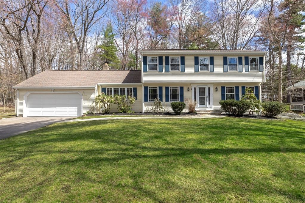 39 Jodie Rd, Framingham, MA 01702