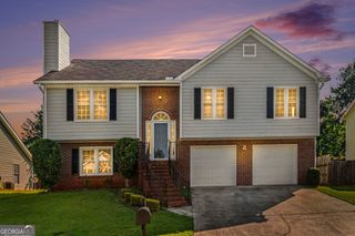 979 Merrimac Way, Lawrenceville, GA 30044