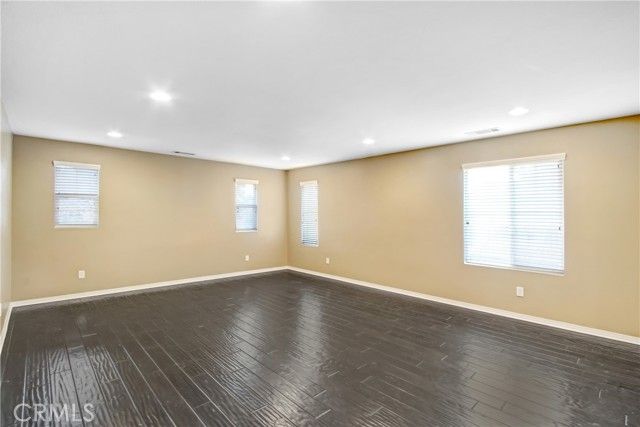 41031 Crimson Pillar, Lake Elsinore, CA 92532