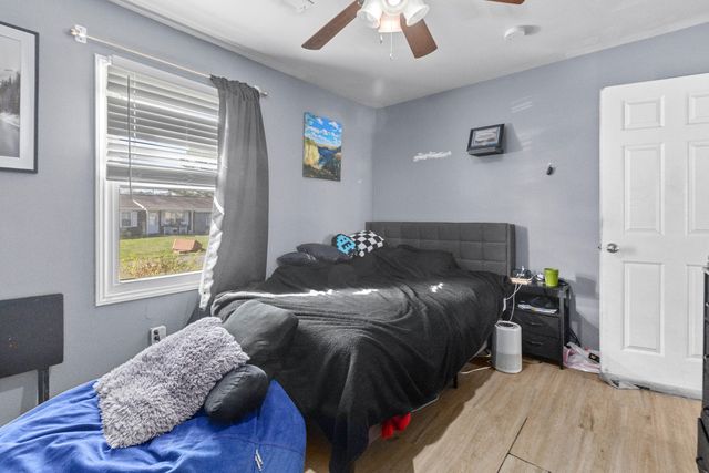 125 Red Cedar Drive, Goose Creek, SC 29445