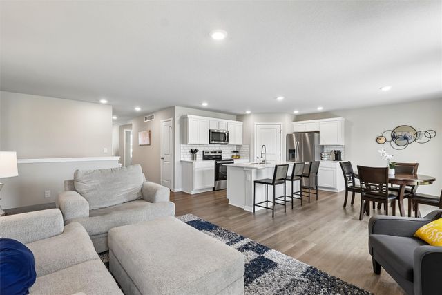 1045 Northview Drive, Waukee, IA 50263