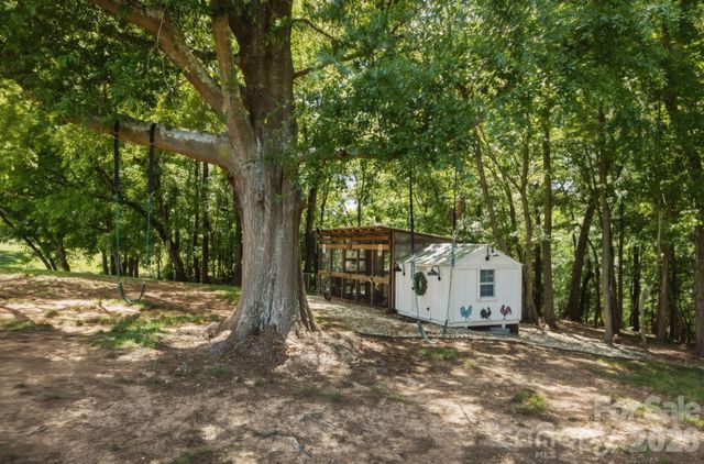 6355 Hickory Hill Lane, Stanfield, NC 28163