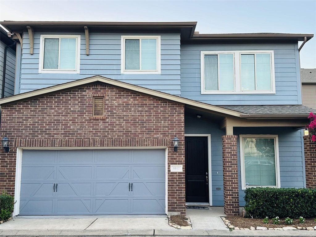 8812 Ashbloom Lane, Houston, TX 77080