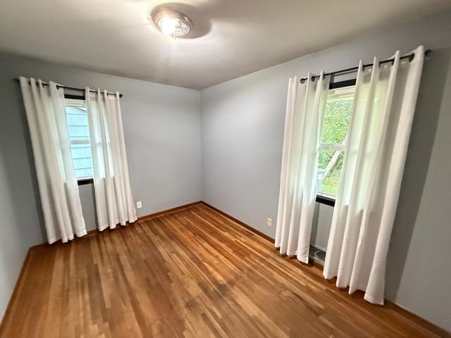 814 Meyer Street N, Maplewood, MN 55119