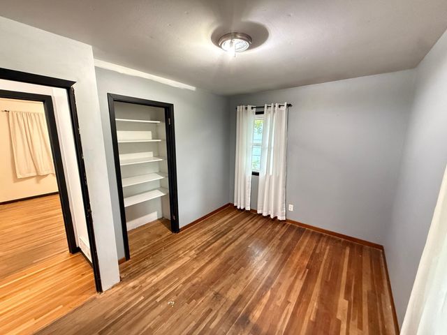 814 Meyer Street N, Maplewood, MN 55119