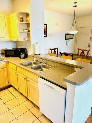 8801 DUNES COURT 204, Kissimmee, FL 34747