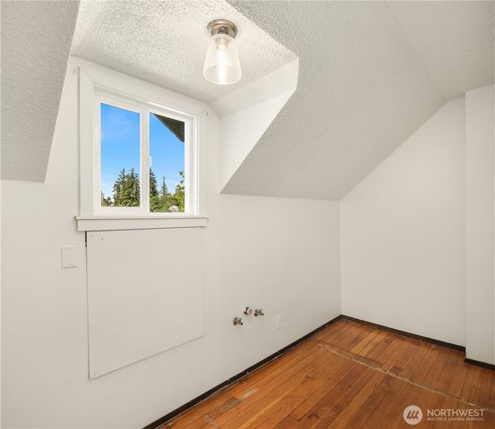 22203 117th Avenue E, Graham, WA 98338