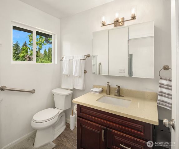 22203 117th Avenue E, Graham, WA 98338