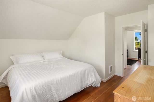 22203 117th Avenue E, Graham, WA 98338