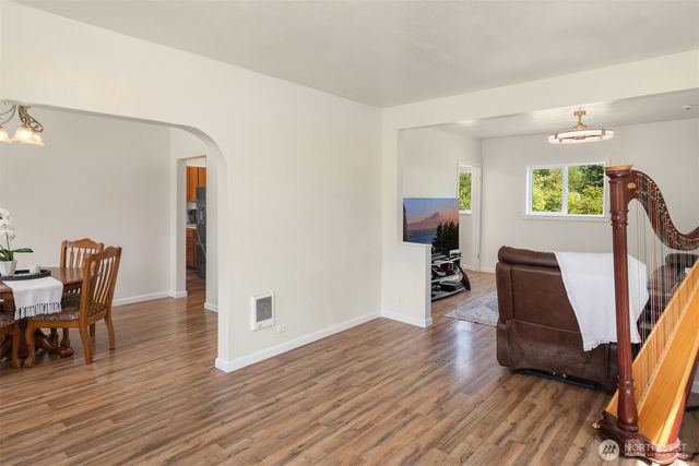 22203 117th Avenue E, Graham, WA 98338