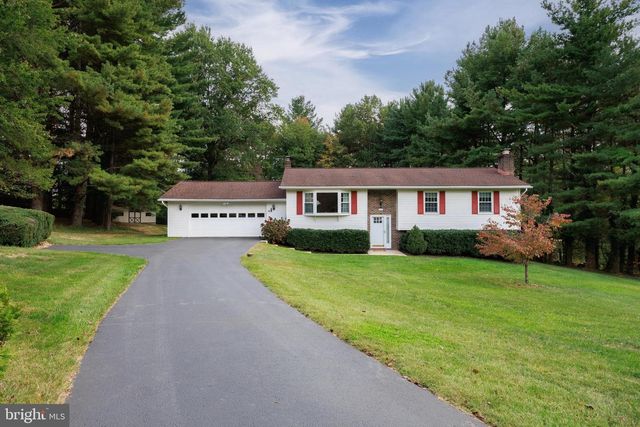 2813 RAINBOW DR, Westminster, MD 21157