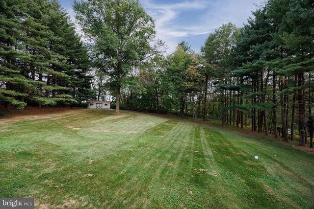 2813 RAINBOW DR, Westminster, MD 21157