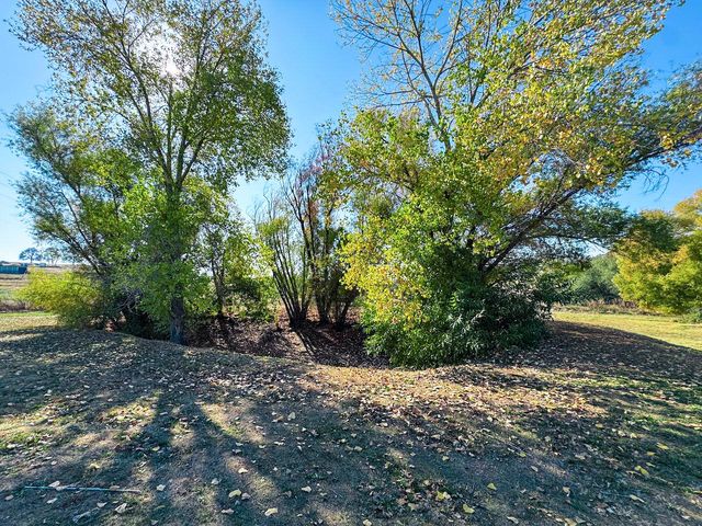 6587 Gwin St, Valley Springs, CA 95252