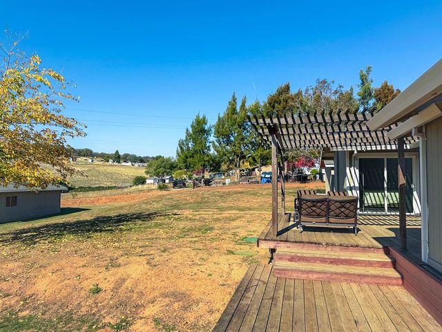 6587 Gwin St, Valley Springs, CA 95252