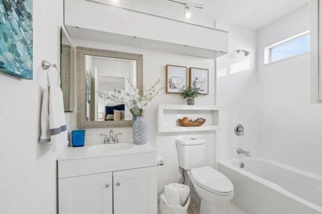 410 S Freeman Street 2, Oceanside, CA 92054