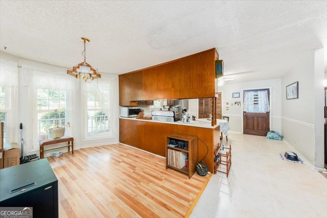 439 River Bend Road, Macon, GA 31211