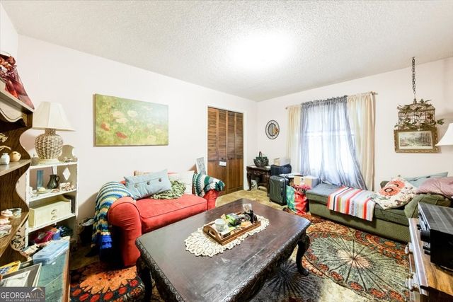 439 River Bend Road, Macon, GA 31211