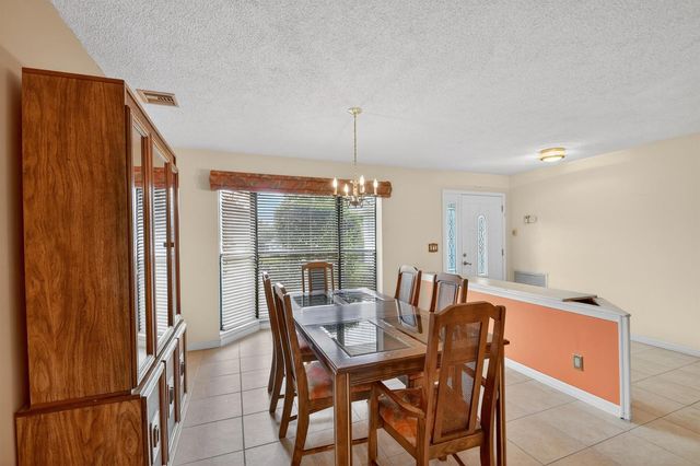 13606 Columbine Avenue, Wellington, FL 33414