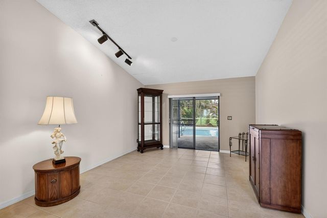 13606 Columbine Avenue, Wellington, FL 33414