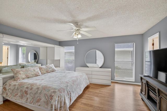 13606 Columbine Avenue, Wellington, FL 33414