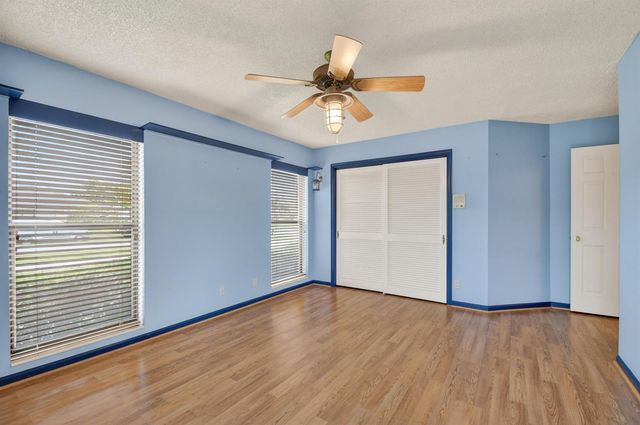 13606 Columbine Avenue, Wellington, FL 33414