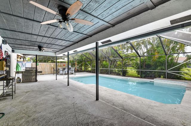 13606 Columbine Avenue, Wellington, FL 33414