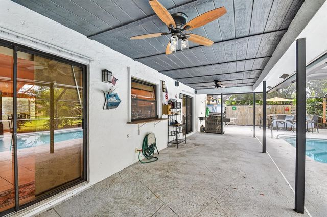 13606 Columbine Avenue, Wellington, FL 33414