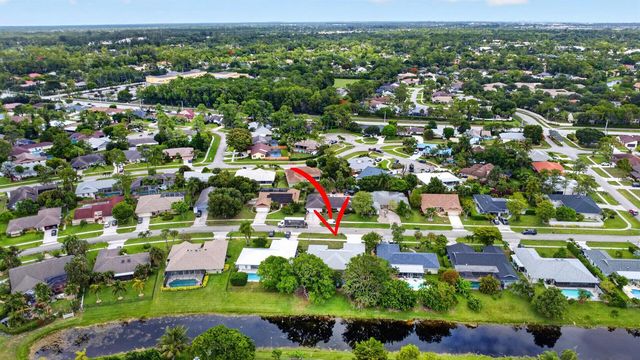 13606 Columbine Avenue, Wellington, FL 33414